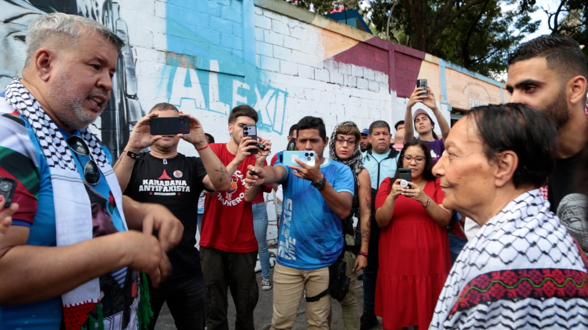 MVI_5033.MOV.01_34_32_07.Imagen fija001